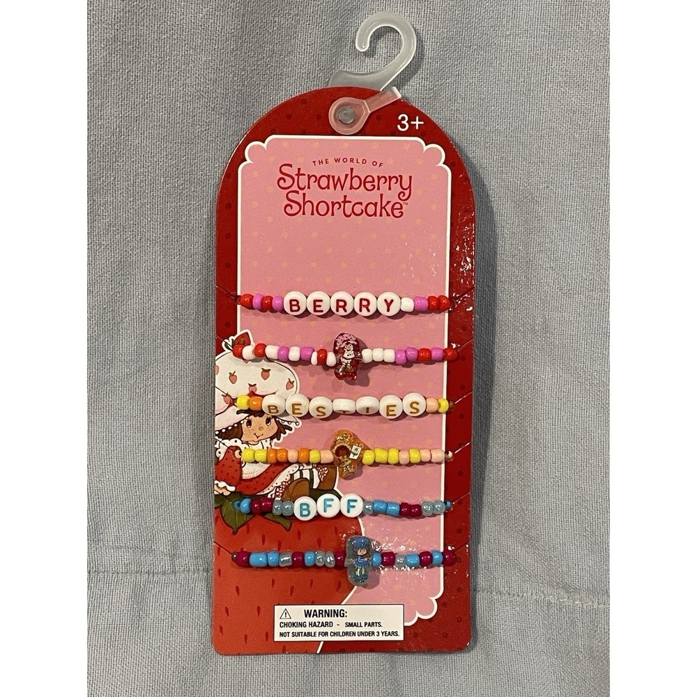 NEW The World of Strawberry Shortcake Berry Besties & BFF 6 Beaded Bracelet‎ Set
